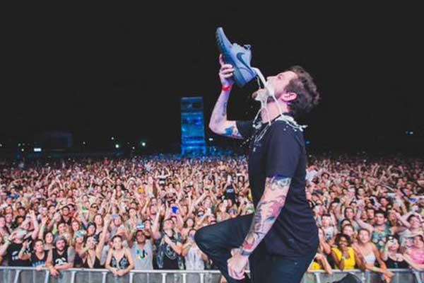 Chelsea Rockwells Shoey