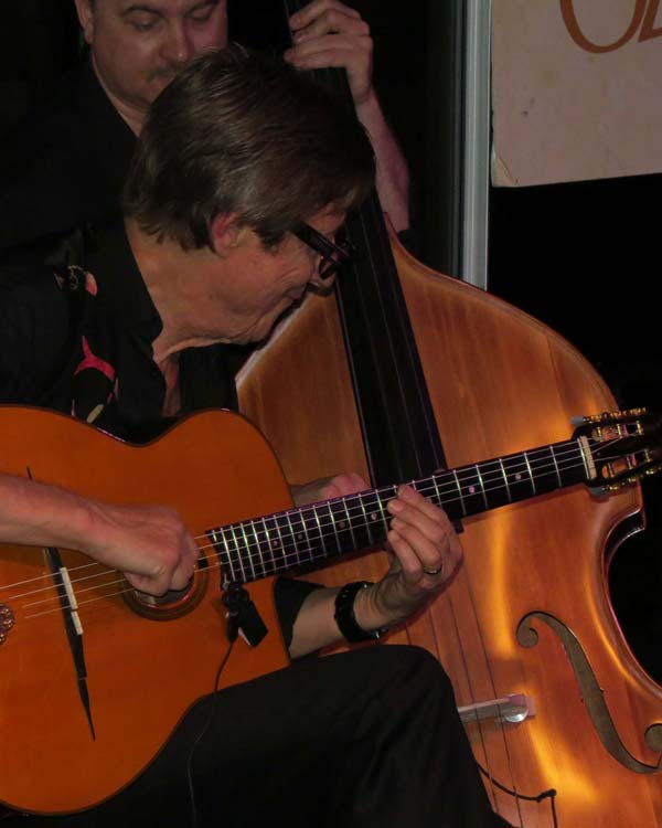 Hank Marvin live1.15.11